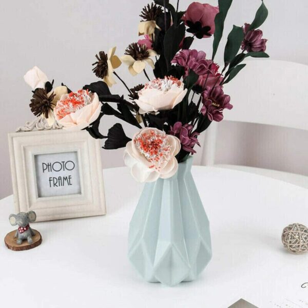 Plastic Modern Flower Vase  - AG00006133 - Image 3